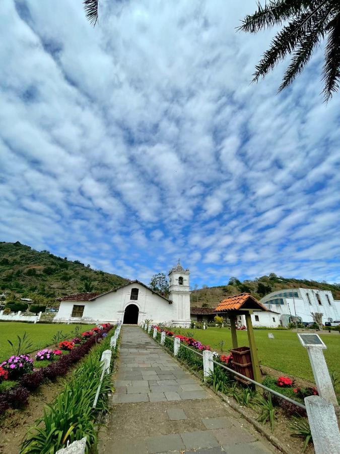 Dreams Lodge Orosi Cartago Buitenkant foto