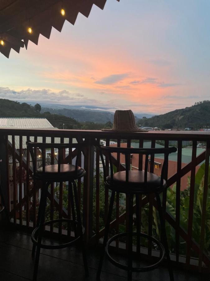 Dreams Lodge Orosi Cartago Buitenkant foto