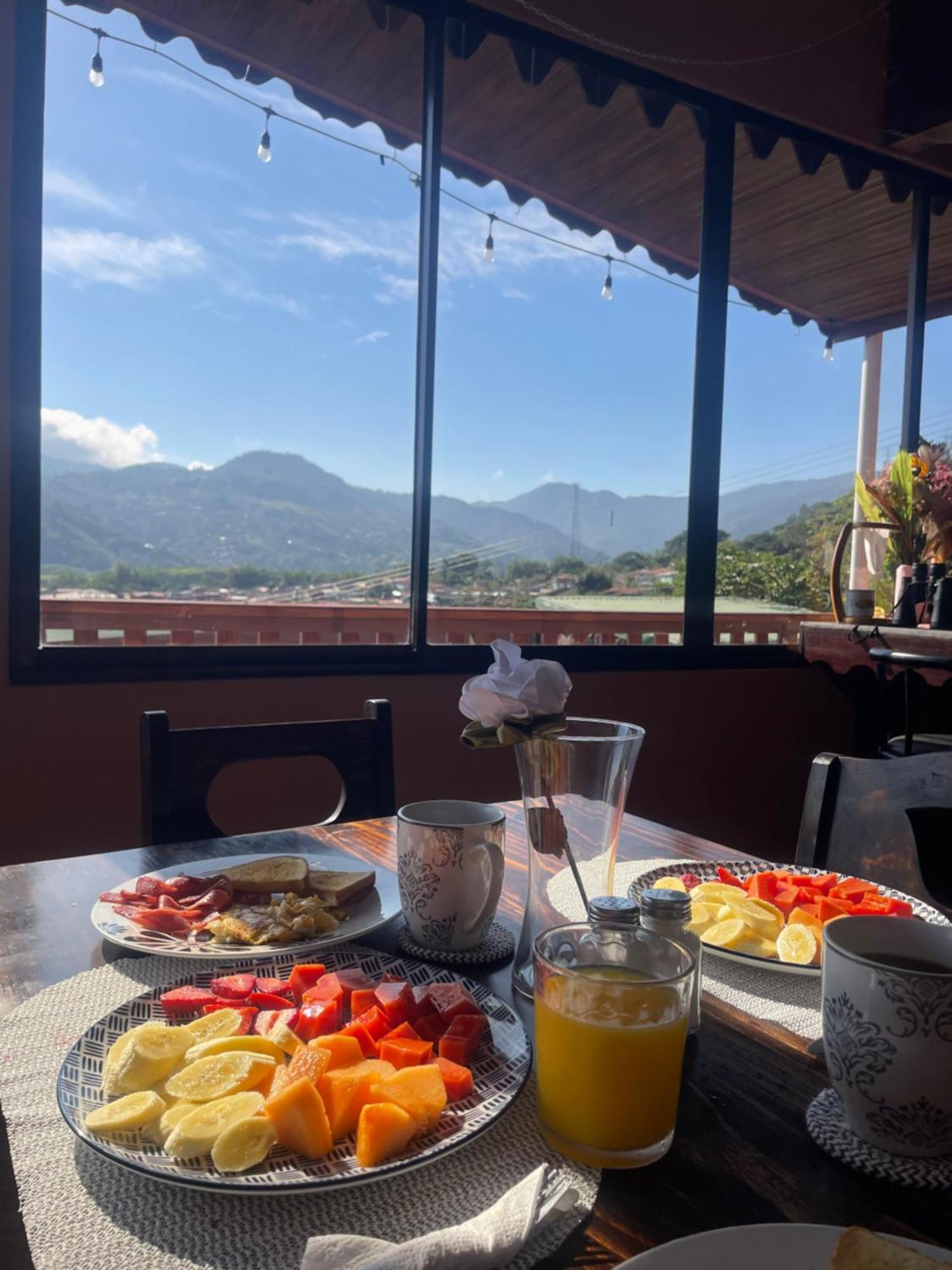 Dreams Lodge Orosi Cartago Buitenkant foto